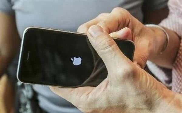信用卡里的额度能变成现金到储蓄卡，通过这款APP