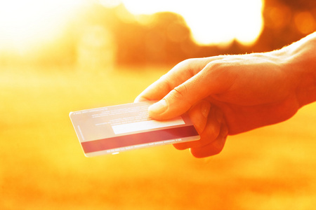 智能还款信用卡app排行榜排行第一名第二名的软件：【翰汇通】和【大嘉购】。