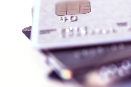 信用卡怎么直接转到自己储蓄卡？通过手机软件秒到账